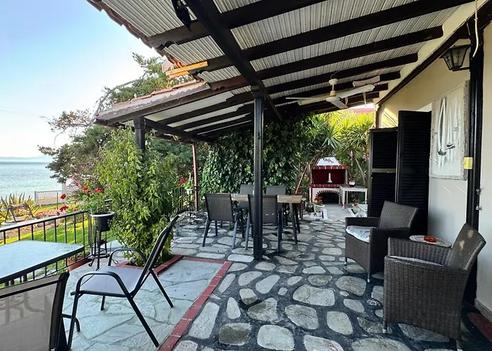 Domi's House * Xiropotamon